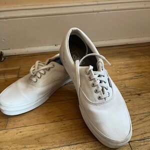 Van’s Men’s Lace Up Canvas Sneakers